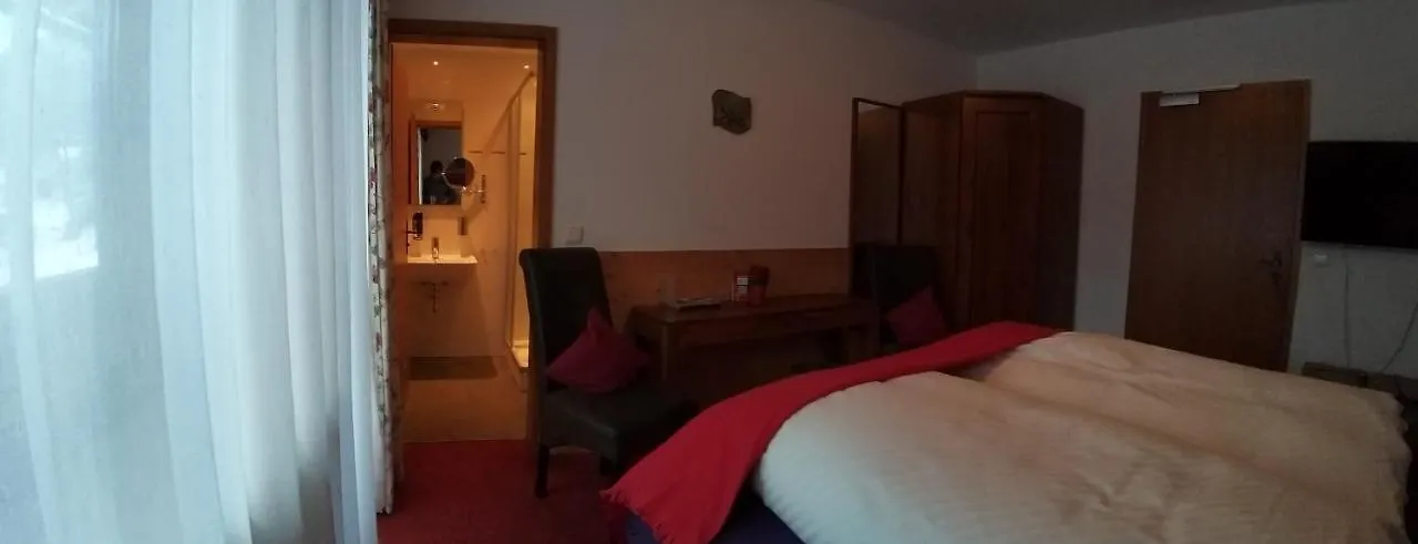 Tourist Hotel Boehm Schönau am Königssee