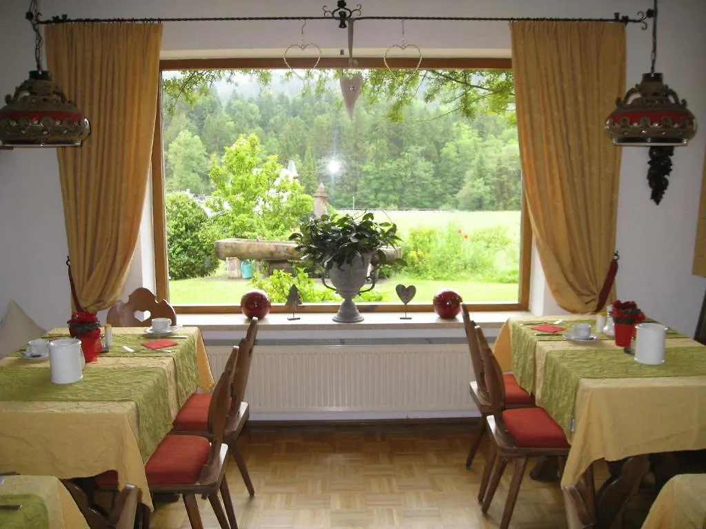 Tourist Hotel Boehm Schönau am Königssee