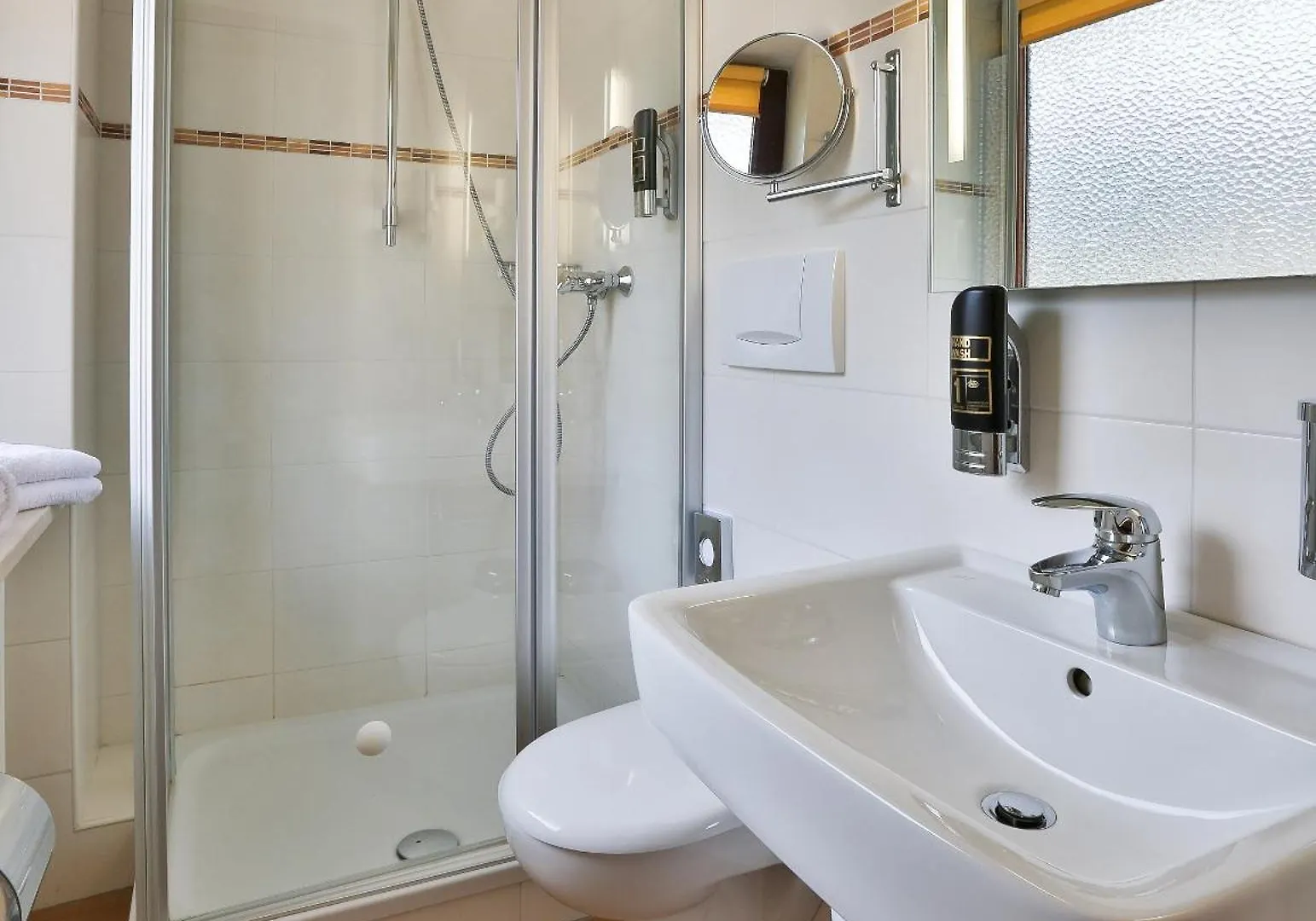 Tourist Hotel Boehm Schoenau am Koenigsee 3*,  Germany