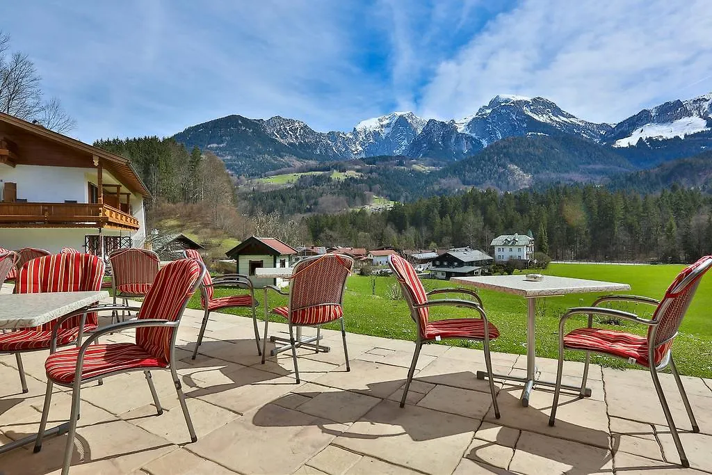 Tourist Hotel Boehm Schönau am Königssee